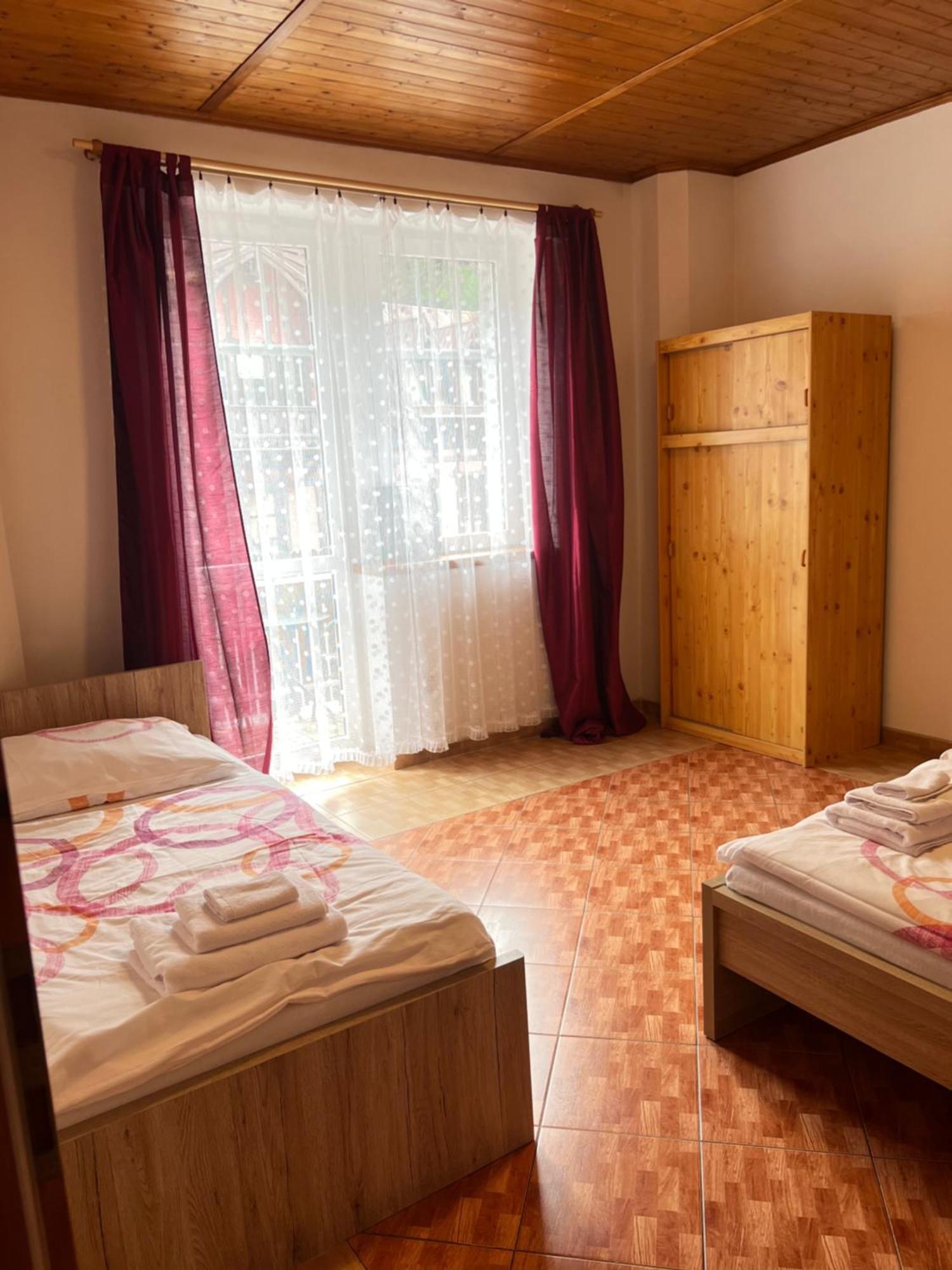 Hrensko 27 Apartmany Екстер'єр фото
