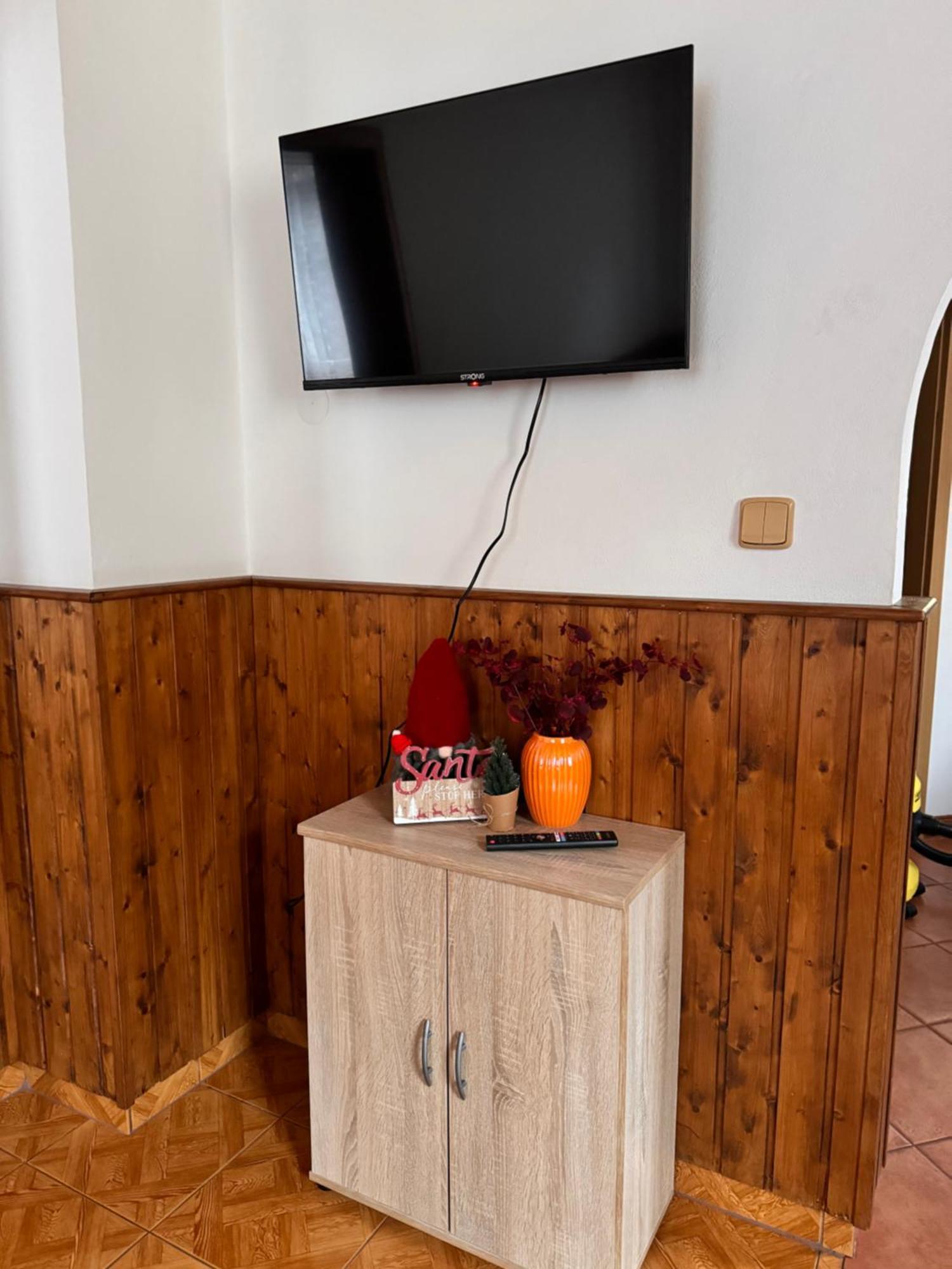 Hrensko 27 Apartmany Екстер'єр фото