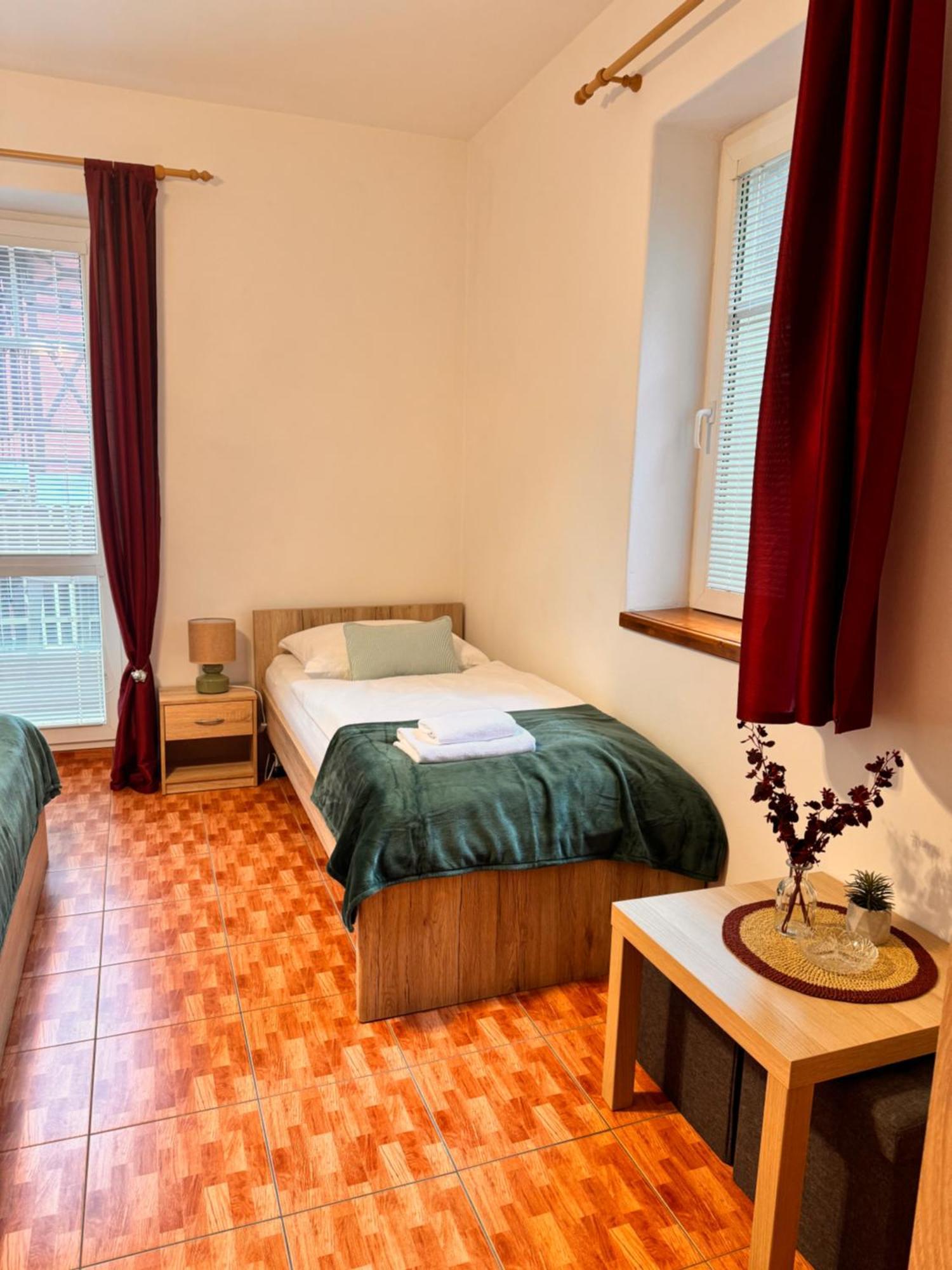 Hrensko 27 Apartmany Екстер'єр фото