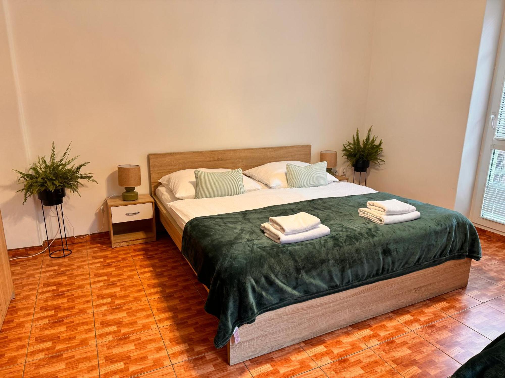 Hrensko 27 Apartmany Екстер'єр фото