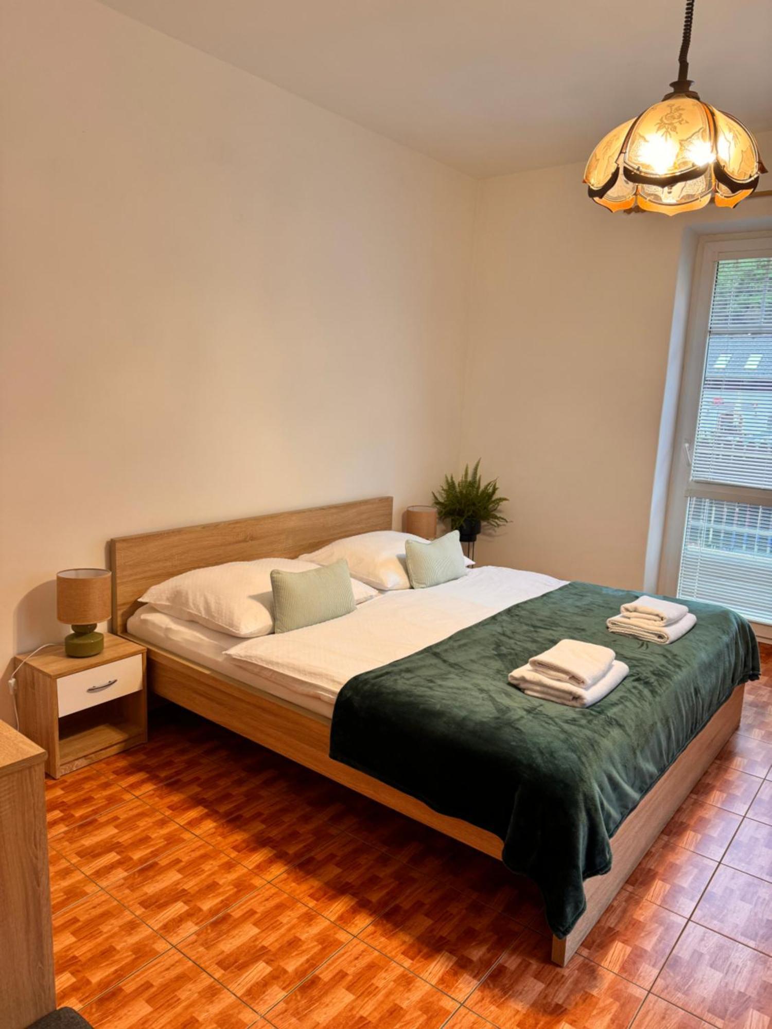 Hrensko 27 Apartmany Екстер'єр фото